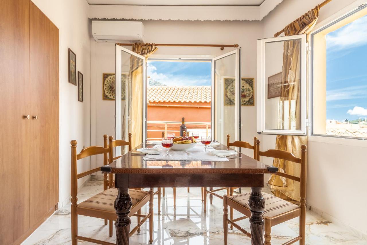 Cretan Village Renovated House Hébergement de vacances Héraklion