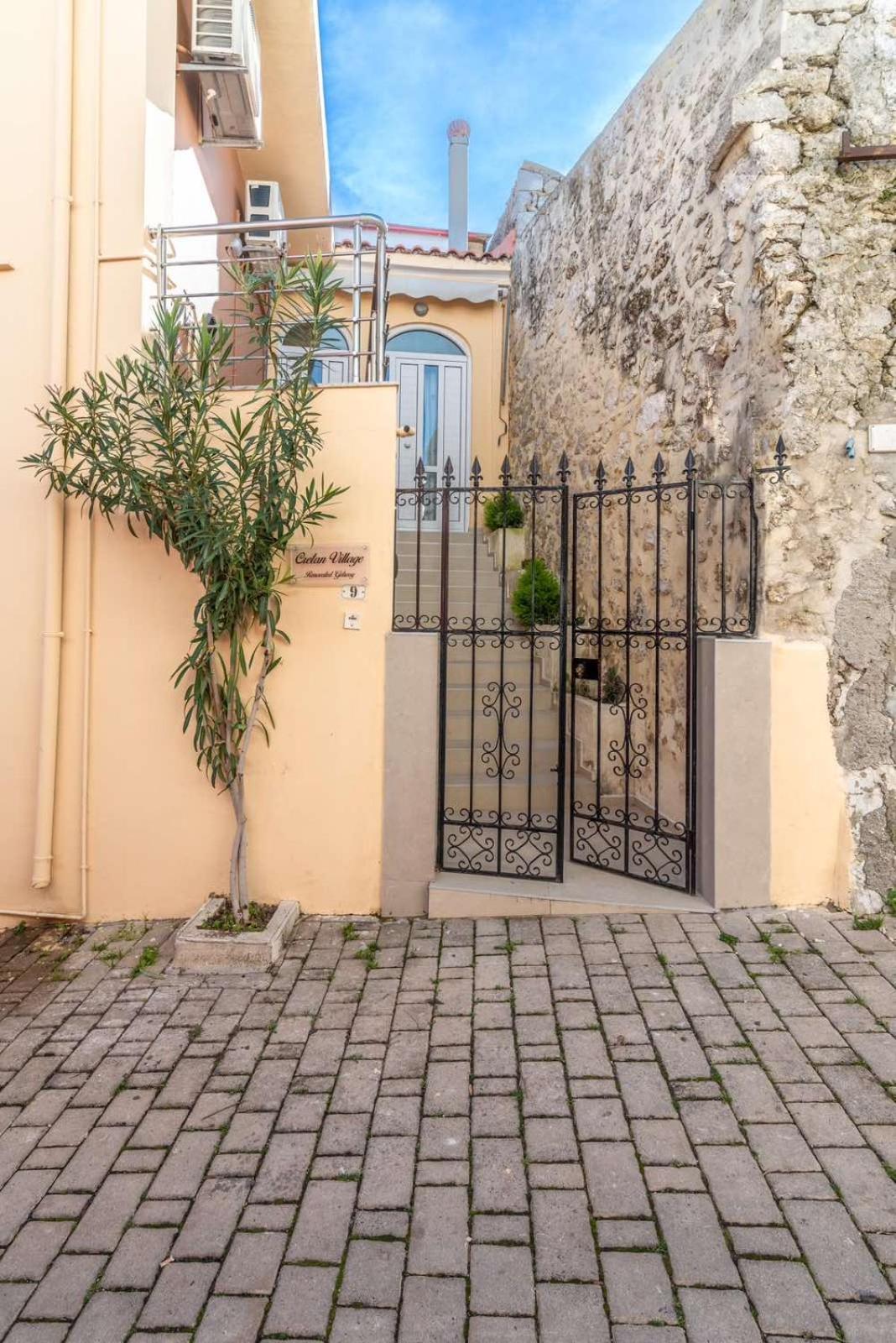 Cretan Village Renovated House Héraklion